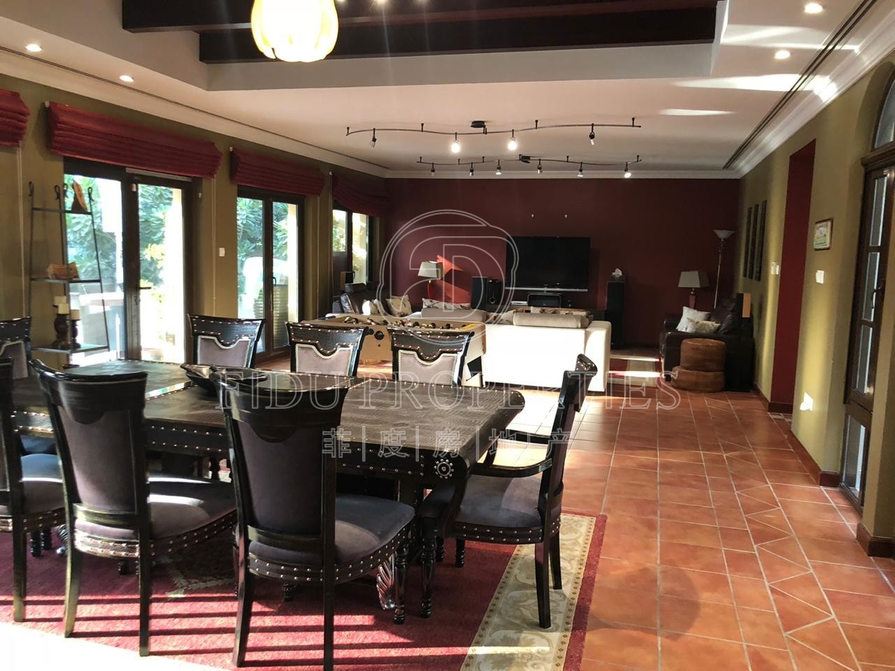 Marbella villa | Massive 6 bed...