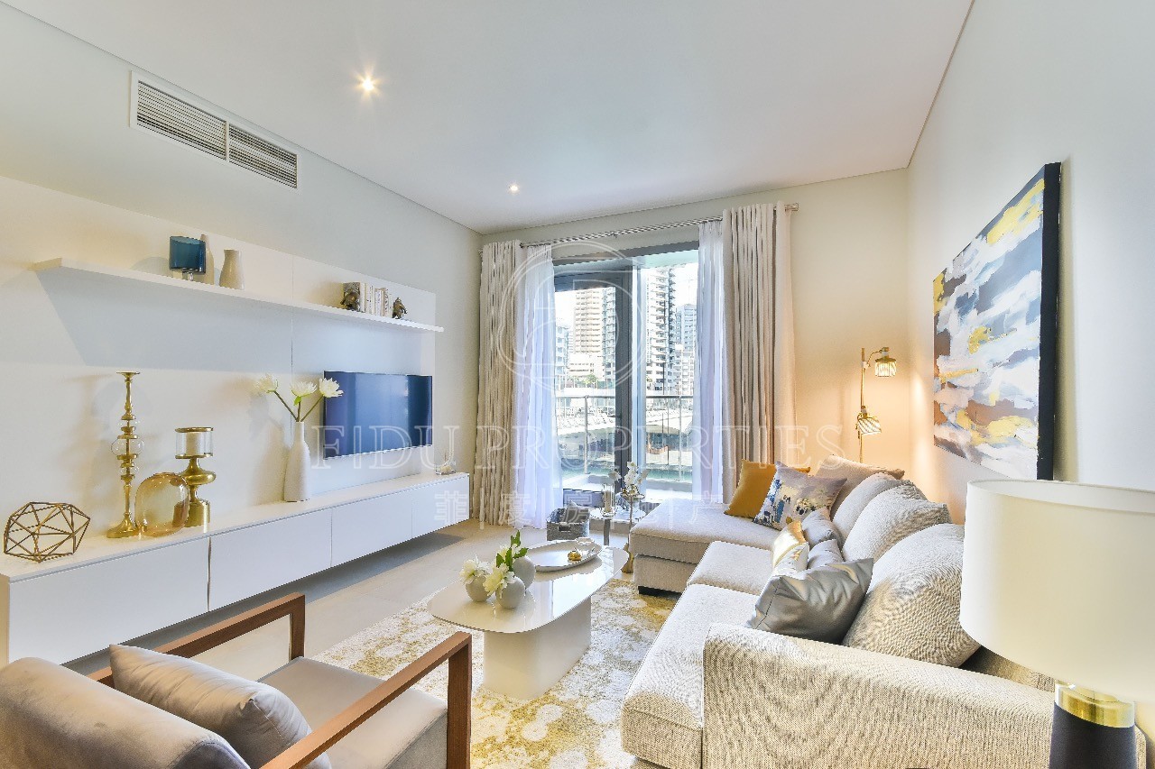 Marina View | Luxury | Handove...